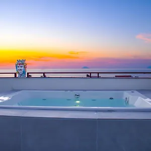 Duca D'aosta Terrace&infinity Pool Appartamento